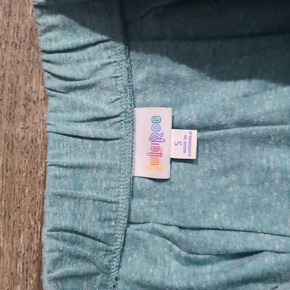 Solid Heathered Auqa Colored Small Lularoe Madison - image 3